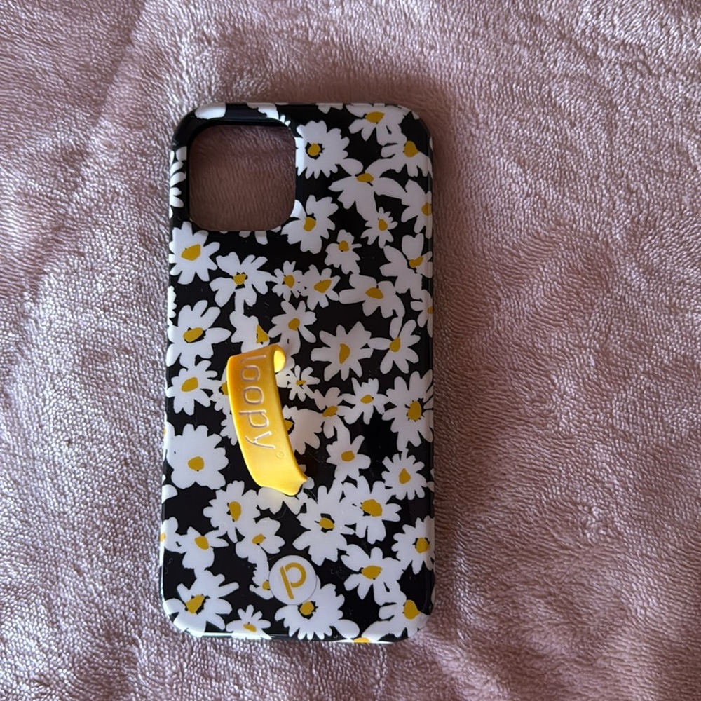 Daisy iPhone 12pro Loopy case